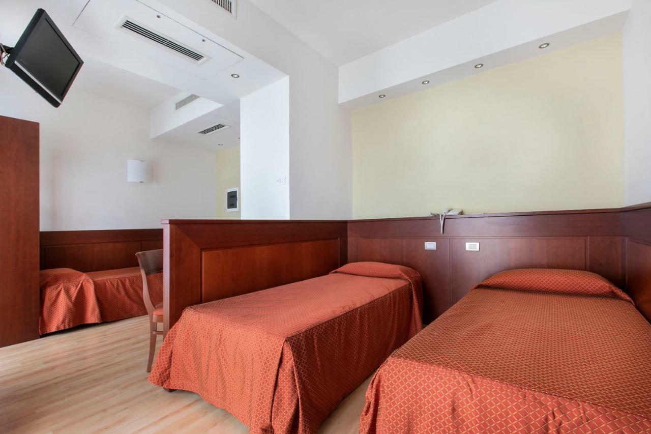 Hotel Conradi Chiavenna Kültér fotó