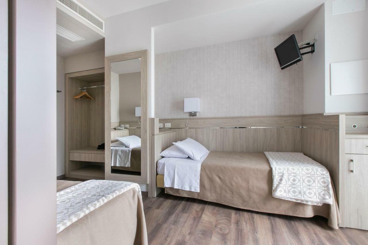 Hotel Conradi Chiavenna Kültér fotó
